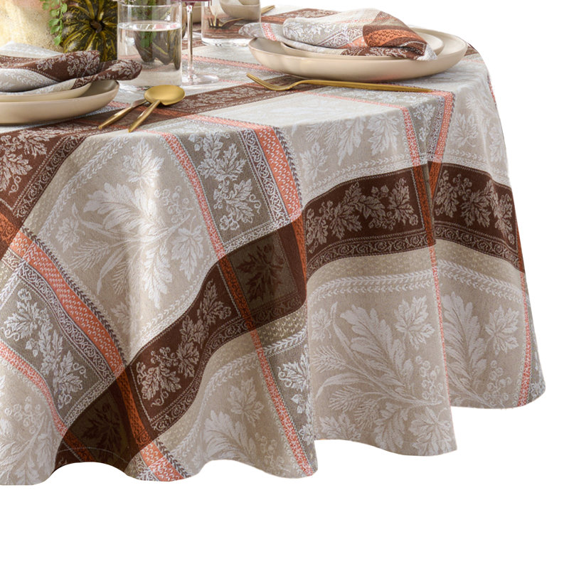 Bratton Harvest Jacquard Plaid Tablecloth, 84"  x 60" Oval