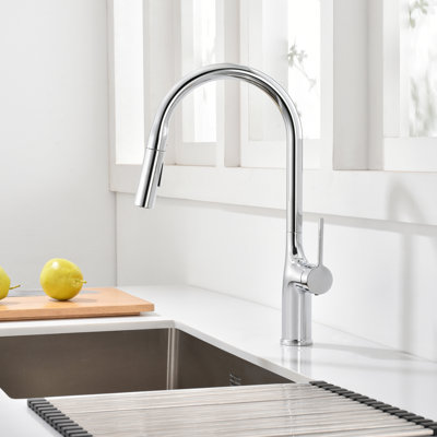 SUMERAIN Kitchen Sink Faucet with Dual Mode Sprayer, Single Hole Pull-Out Kitchen Faucet Stainless Steel Brushed Gold