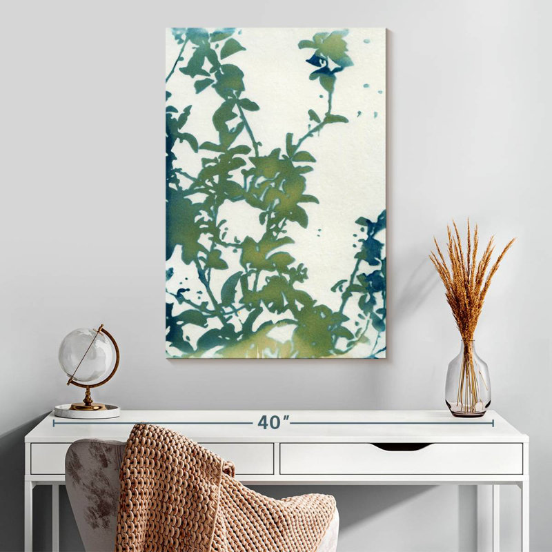 Harnek Shadow Floral, 30" H x 20" W