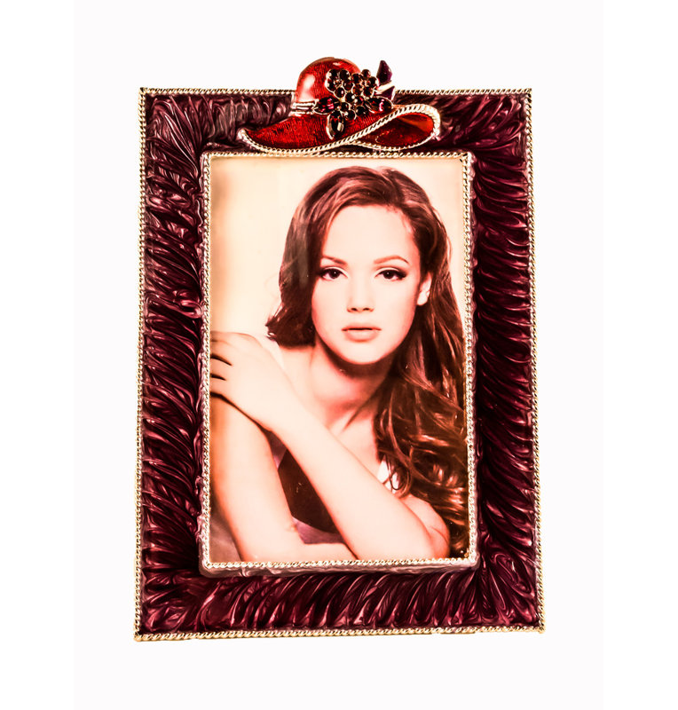 Harle Red Metal Embossed Picture Frame