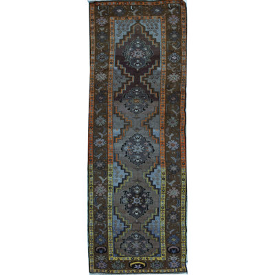 Wool Oriental Area Rug in Blue