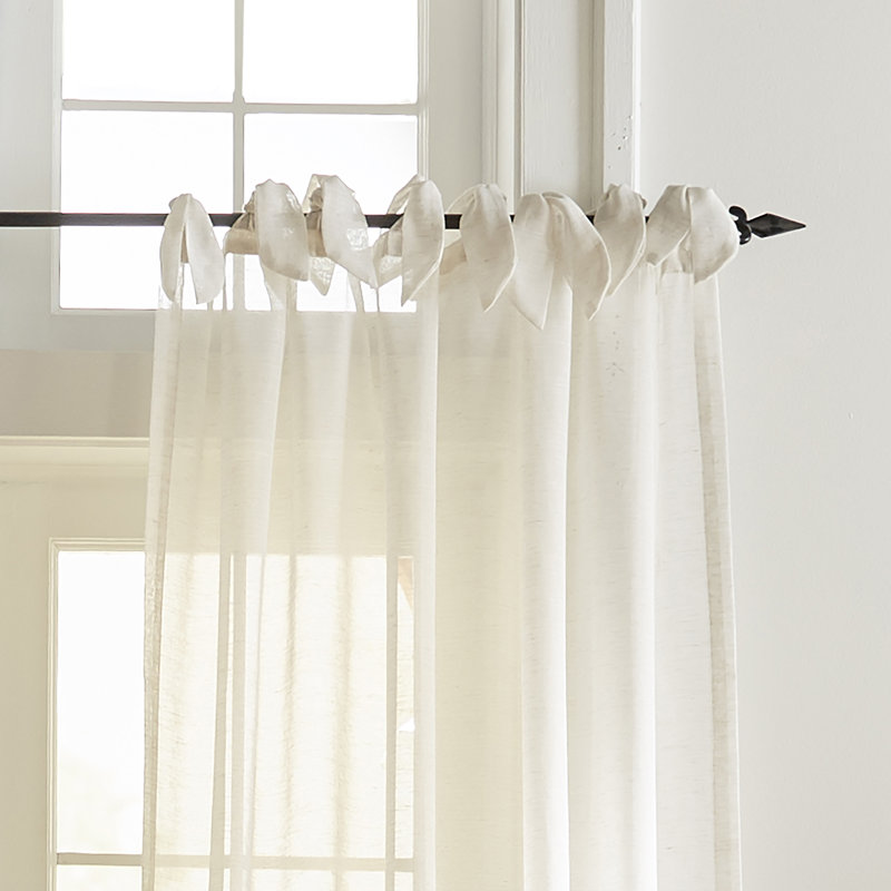 Panneau de rideau simple diaphane Dupre, L 52 po x L 84 po, Blanc cassé