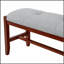 Ensemble de salle à manger moderne quatre pièces comprenant une table d'aspect marbre, des chaises rembourrées et un banc avec pieds en bois massif.