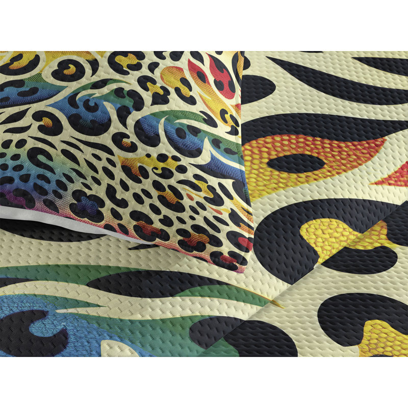 Animal Print Coverlet, Queen Coverlet + 2 Standard Shams