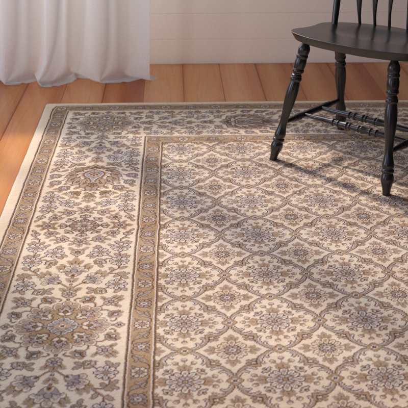 Saire Oriental Indoor Rug, Rectangle 2' x 3'7"