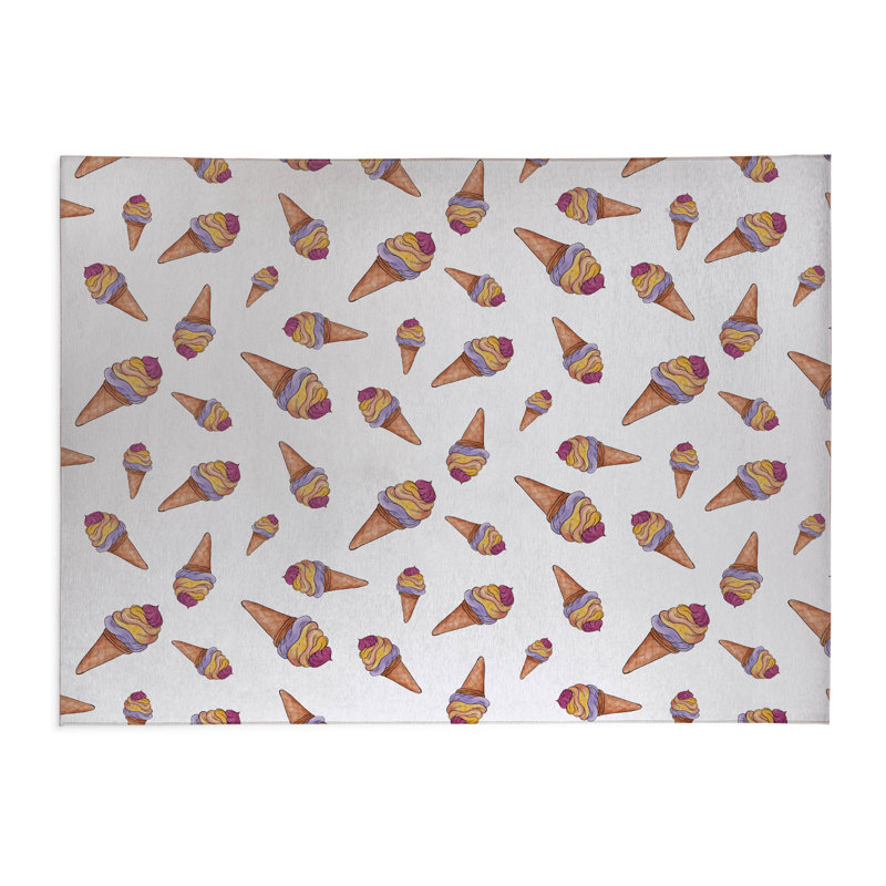 Tapis de cuisine antidérapant Summer Ice Cream, Rectangle 5 pi x 7 pi, Blanc