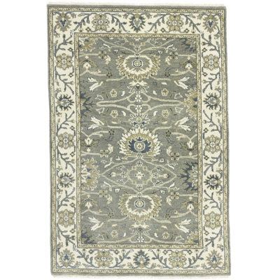 Tapis floral gris en laine noué à la main 4 pi x 6 pi Jhania
