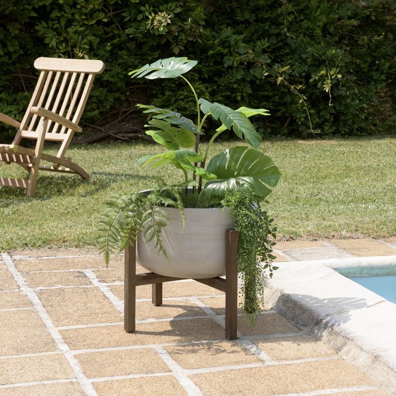 Akil Pot Planter