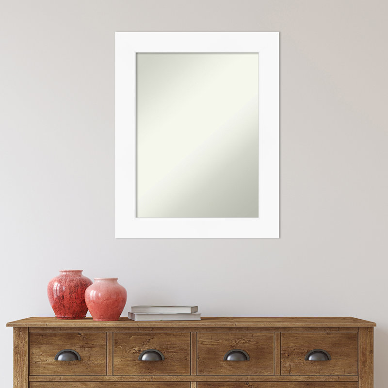Miroir mural blanc, H 29,5 po x l 23,5 po