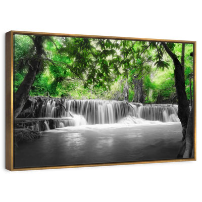 Pop Tropical Waterfall