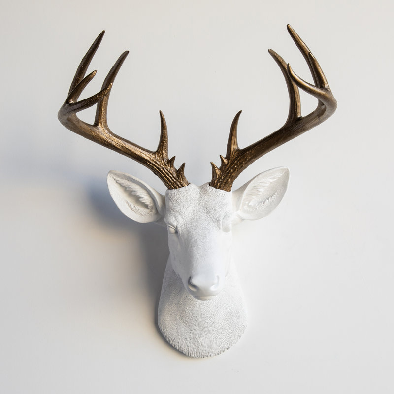 Animals Wall Decor on Resin, White/Bronze