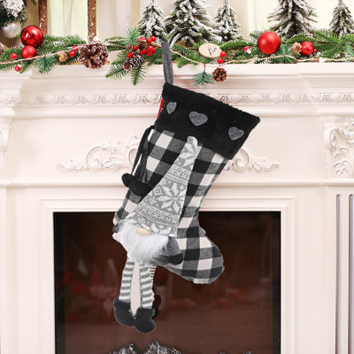 Chaussettes de Noël en forme de cœur à motif de chaussettes de Noël suspendues
