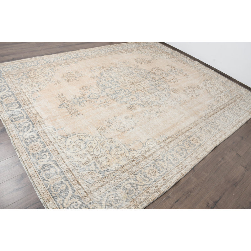 Tapis en laine surdimensionné beige 99,6 x 126 po