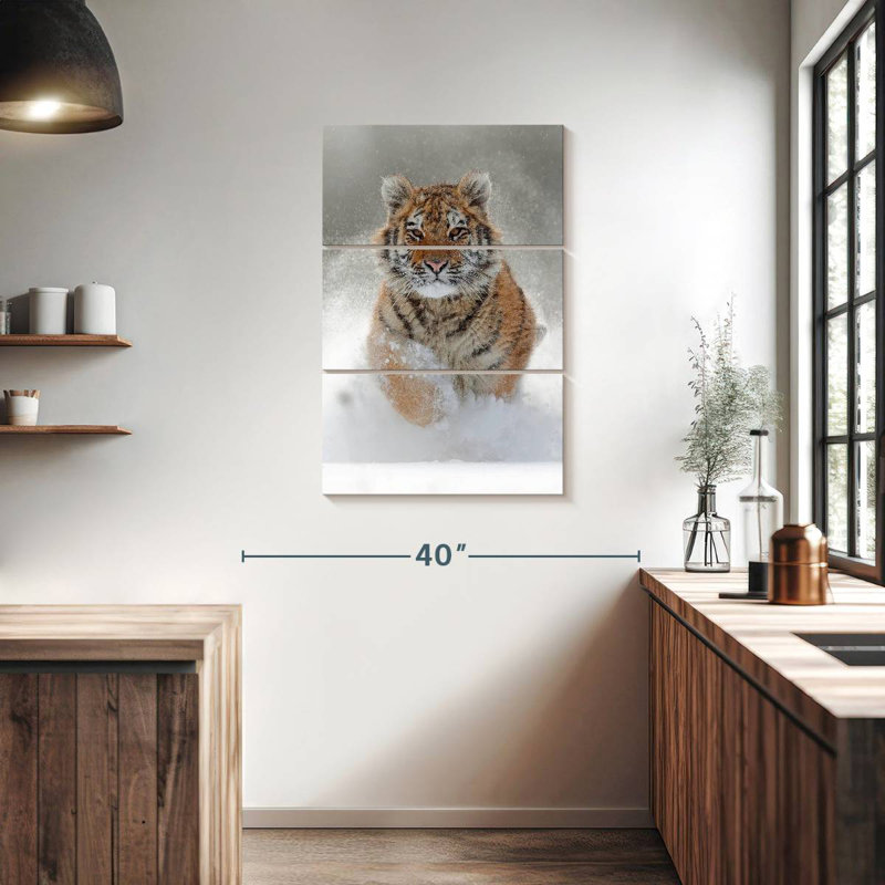 Brampt Amur Tiger, 38" H x 24" W