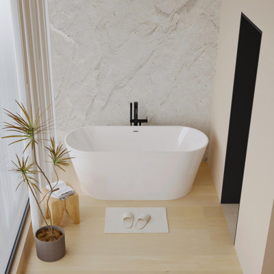67'' X 31.5'' Freestanding Soaking Acrylic Bathtub