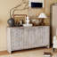Buffet en bois de style campagnard avec portes