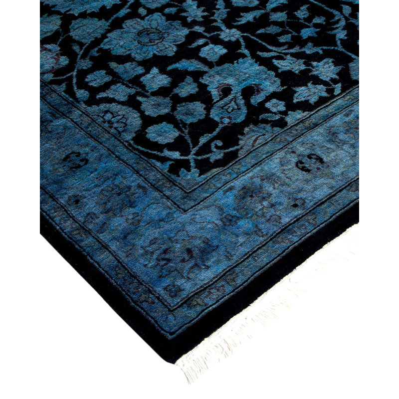 Fine Vibrance One-of-a-Kind 3' 1" X 5' 5" Hand Knotted Area Rug