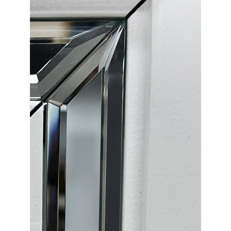 Élégante table de chevet blanche avec construction et rangement de style contemporain élégant