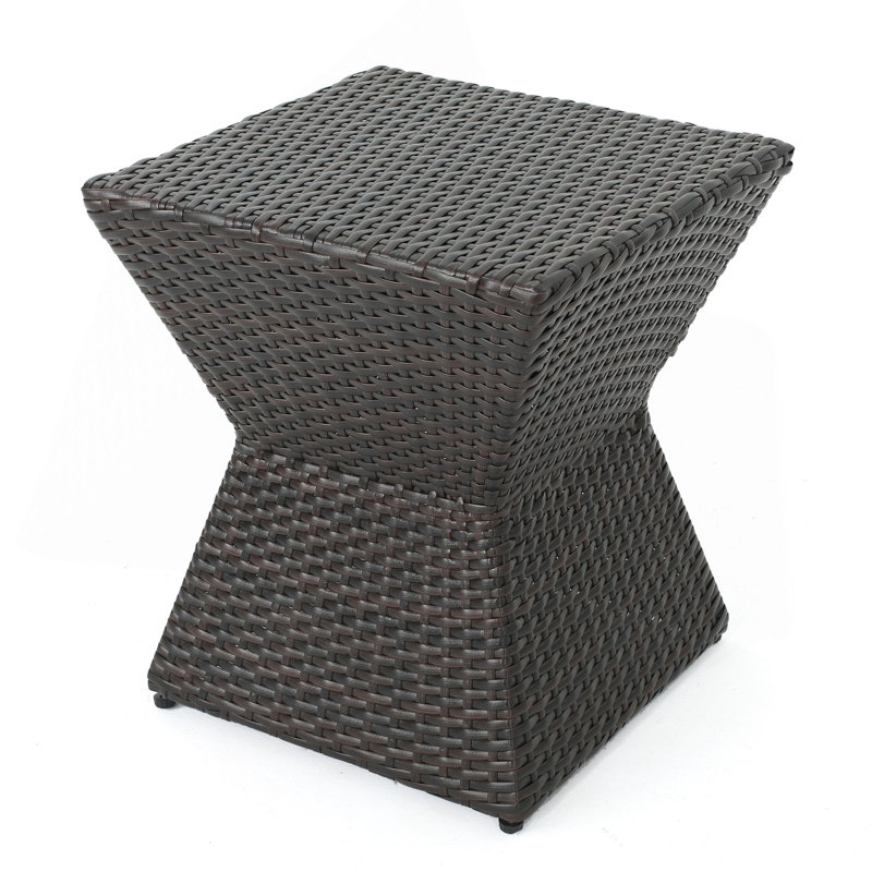 16 Outdoor Wicker End Table