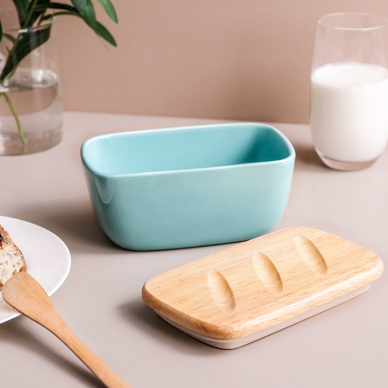 6.5-Inch White Butter Box With Lid, Blue