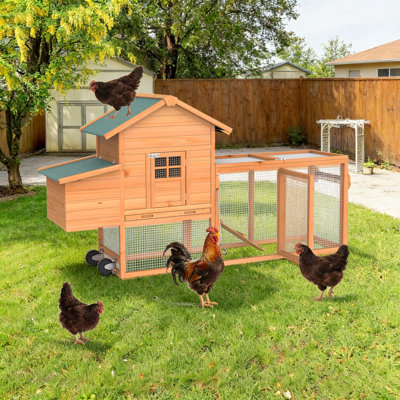 Cage à poules mobile avec roulettes