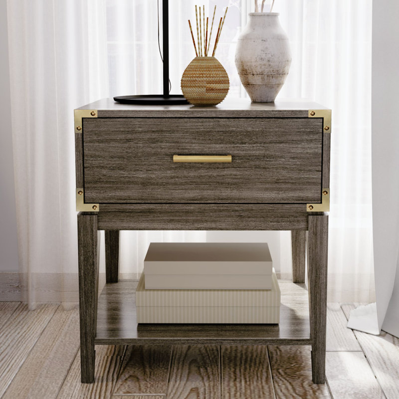 Aasir 19.25'' W Solid Wood Nightstand, Clay