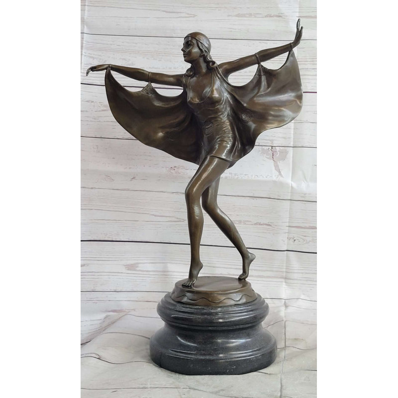Figurines et sculptures Emyly