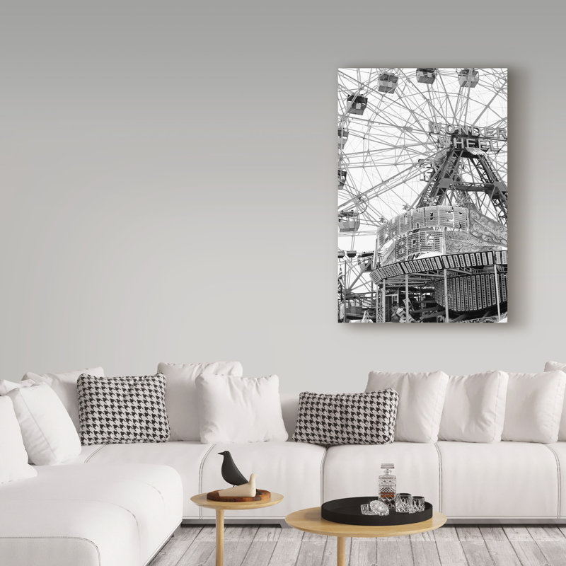 «Avis Coney Island», reproduction de photo sur toile tendue Avisha, H 32 po x l 22 po