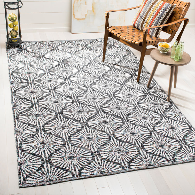 Oak Hill Hand Woven Performance Geometric Rug