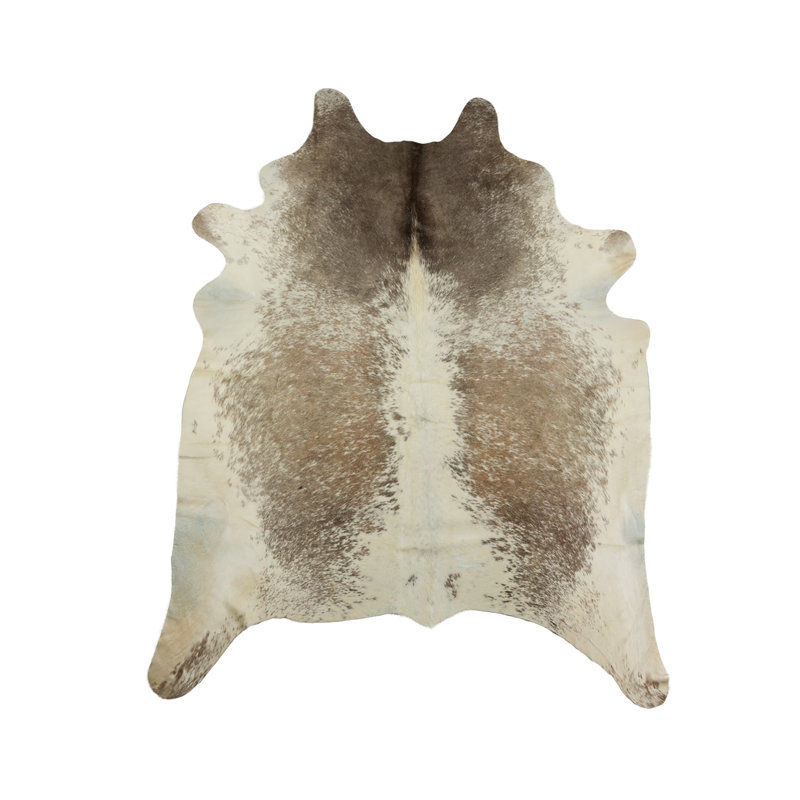 Tapis brun et blanc en peau de vache 6 pi x 7 pi