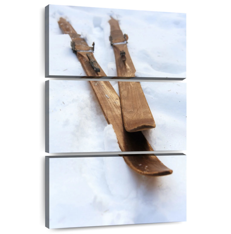 Skis en bois rétro Sireci, H 32 po x l 20 po
