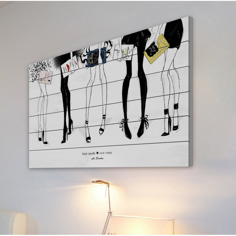 Reproduction d’art sur bois, "ny fashion" par loretta so-unframed, H 12 po x l 18 po x P 1,5 po