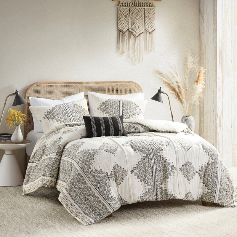 Couette imprimée 4 pièces - King/ King Noir/ Garnissage Motif global Touch Size avec coussin décoratif Tissu d'inspiration embellissement