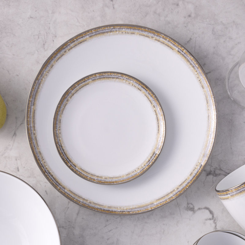 Ensemble de 4 grandes assiettes Noritake Raylan, 10,50 po