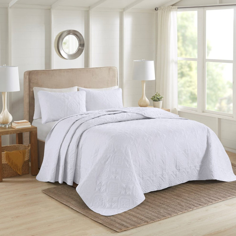 48f-f3cf-03364 Comforter