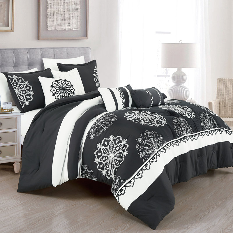 Channel Damask Comforter, King Comforter  + 6 Additional Pieces