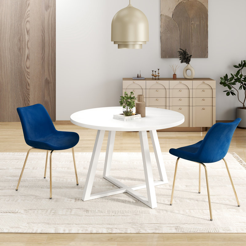 3 configurations de salle à manger rondes - une table à tréteaux et deux chaises dorées - 2 combinaisons de pieds en métal blanc