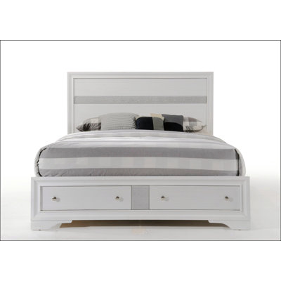 White Finish Queen Bed With Storage