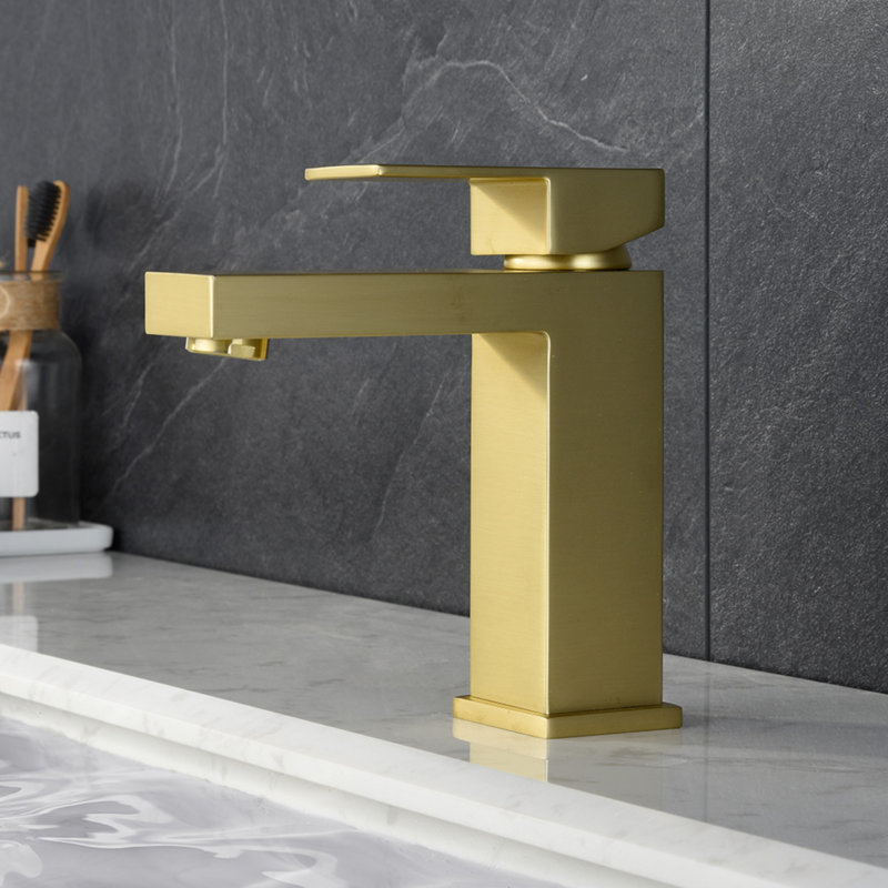 Single Handle Brass Bathroom Sink Faucet
