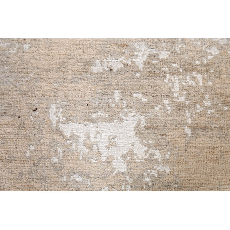 Tapis en soie / laine à motif végétal abstrait 5 x 8