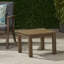 Table d'appoint en bois d'acacia avec plateau à lattes, durable et élégante pour les espaces extérieurs