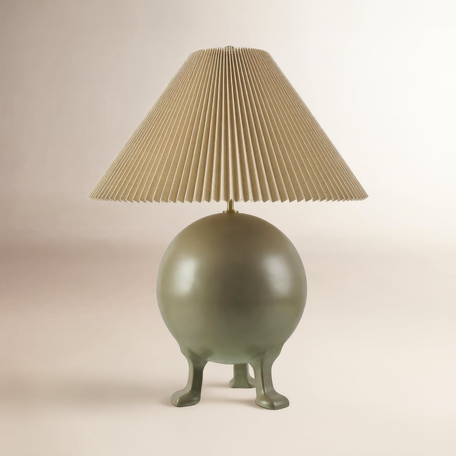 Chakera Table Lamp, Gray
