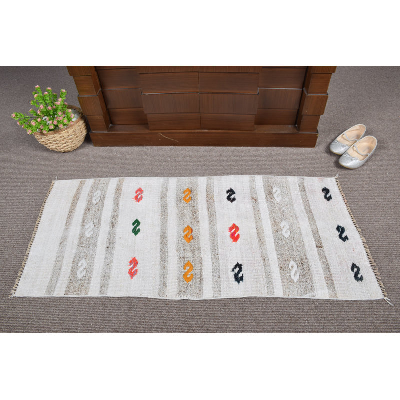 Tapis de porte rétro en chanvre turc: kilim blanc tissé à plat Oushak avec des motifs complexes