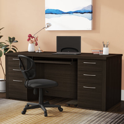 Bureau d'ordinateur Opérle