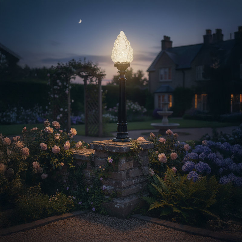 Regalia Flame Cap Outdoor Floor Lamp / Post Light