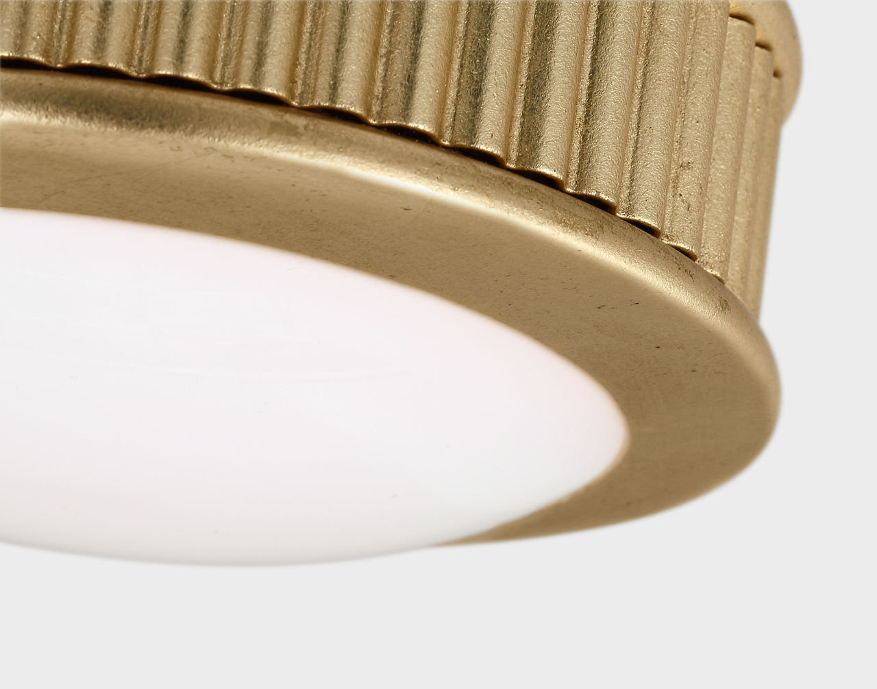 Rigsby Single Light Flush Mount, Gild, 2" H x 5" W x 5" D