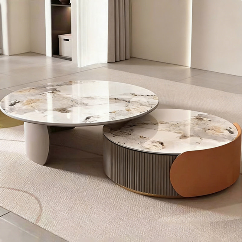 Table basse ronde en bois manufacturé rétro
