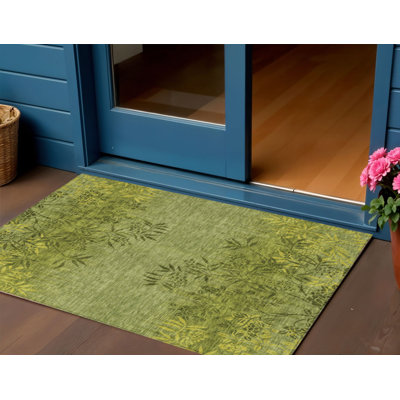 Tapis intérieur / extérieur lavable floral vert olive et vert fougère 3 pi x 5 pi HomeRoots