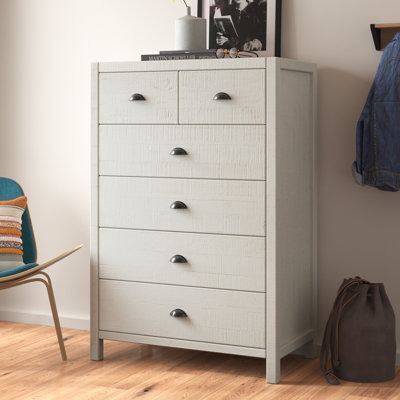 Arranda Solid Wood 33.13'' W 5 - Drawer Dresser