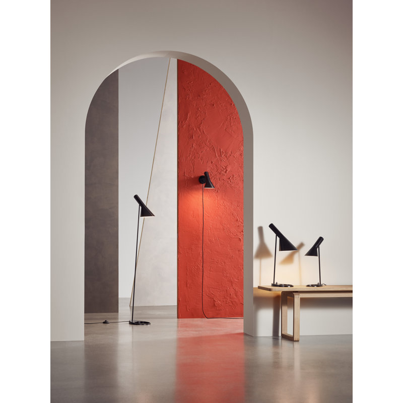 AJ Wall Light, Black, With Switch